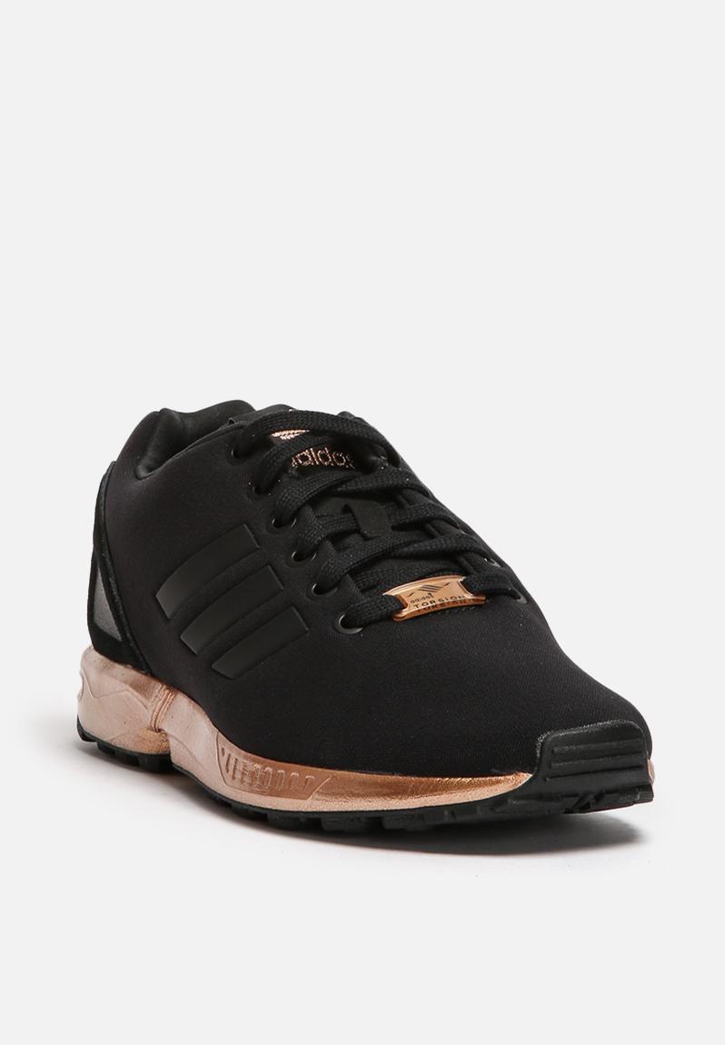 black and copper adidas